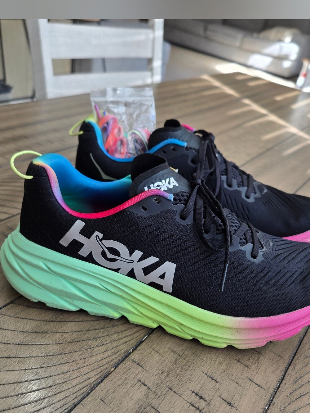 Hoka One One Rincon 3 - Picture 2 of 10
